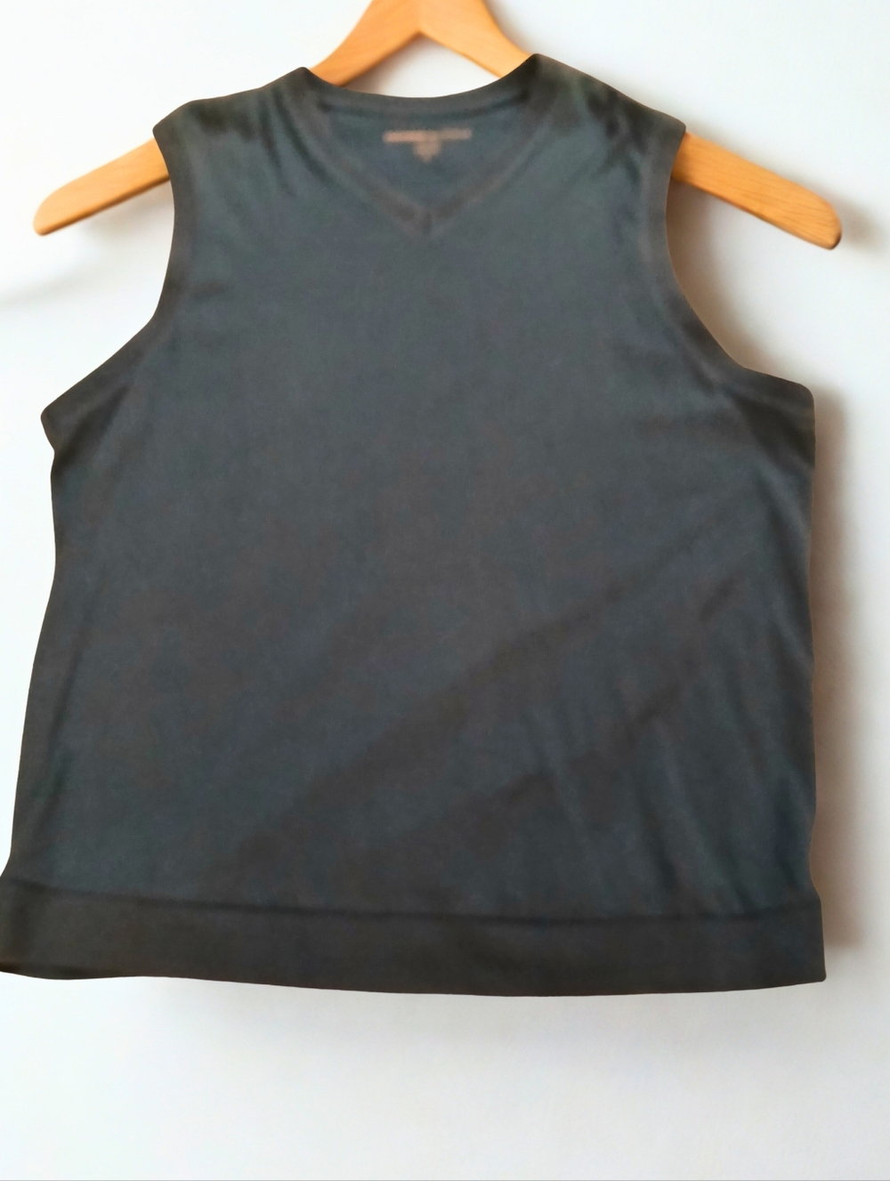 Dockers Vintage Solid Blue V-Neck Lightweight Cotton Knit Vest